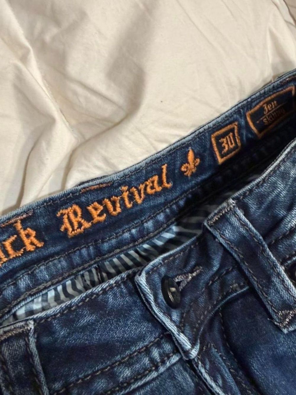 Y2K Rock Revival Flap Acid Washed Low Rise Skinny Jeans - Picture 6 of 6
